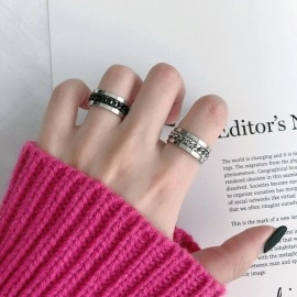 Net Red Tide Rings for Couple Ring Rotatable Chain Rotating Titanium Steel Ring Women Men Jewelry Gifts